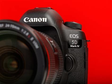 Striding Forth: Canon EOS 5D Mark IV Review .